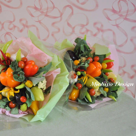 53fe7d9f86b18845bb000001