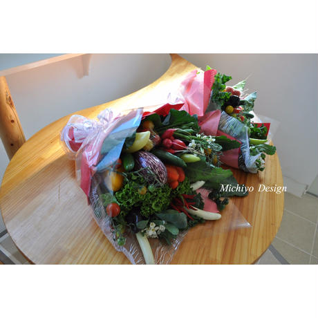 53fe7d9f86b18845bb000001