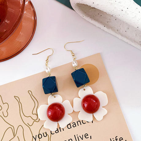 レトロアクセサリー Stores