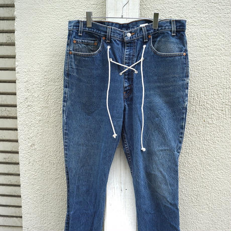 5dd61b15a551d51d17117806