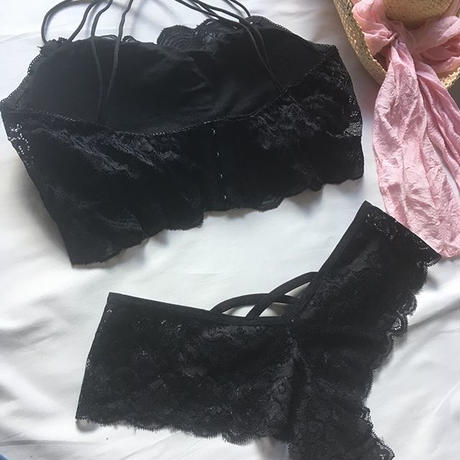 5b3ec14e50bbc355ba0039cb