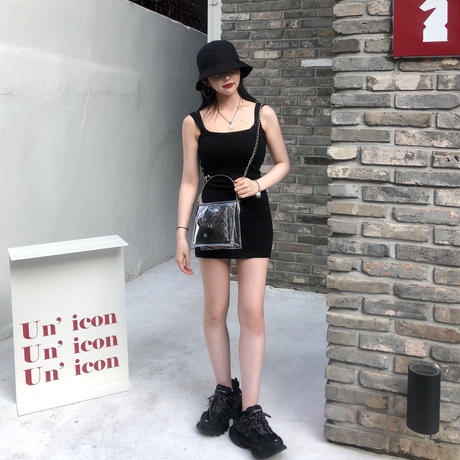 5d122968eb3ef9578d53d6bb
