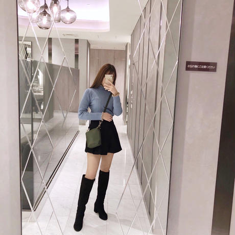 5bfa44d77cd3614d610008f3