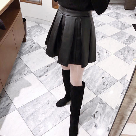5bfa3f25c3976c3cc00005c3