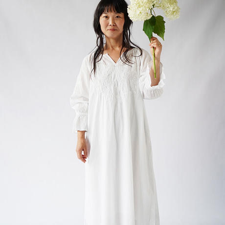 インド刺繍 Stores