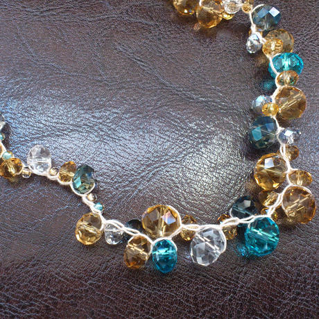 ハンドメイド 糸編みビーズデザインネックレス Yo E