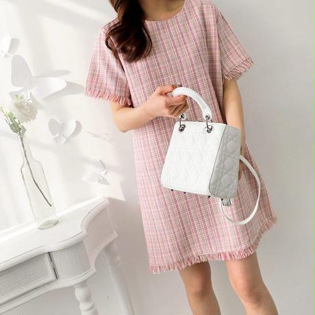 5c74dfc7aee1bb03be55d285