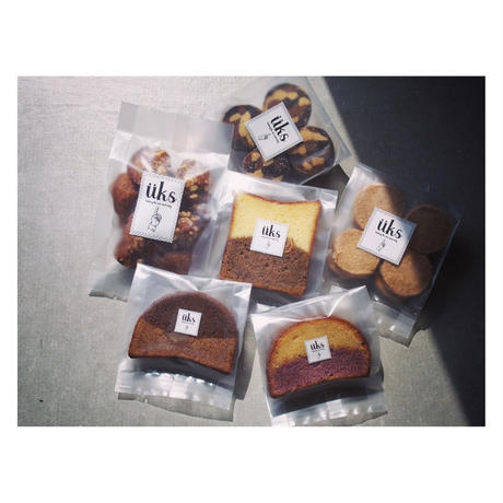 5bae81e95f78666f9300065d
