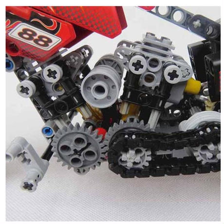 5dff563bac68df2be3ec8e04