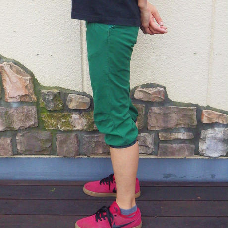5b6a9d955496ff6d3b00065c