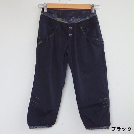 5b6a9d955496ff6d3b00065c