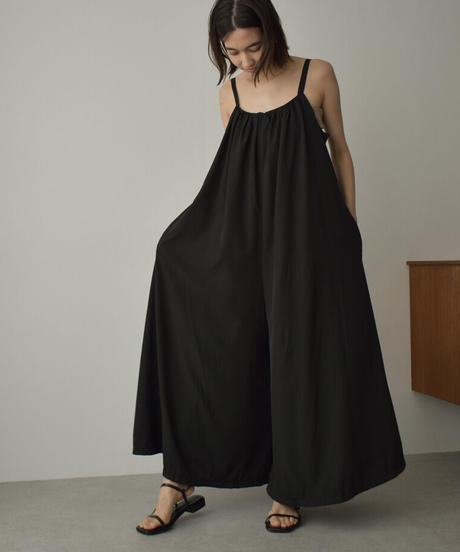 暖色系 Lavish Gate✴︎ リネン混バックボタン オールインワン