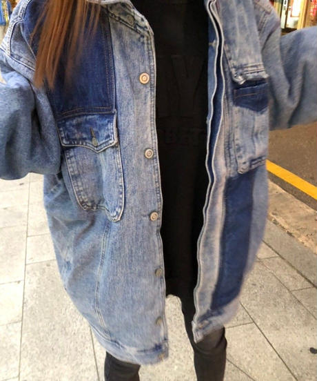5db76f91220e7547a6ea3361