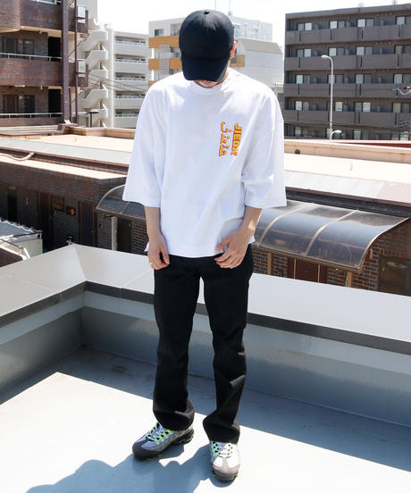 5e4f9b3e94cf7b5195ddd657
