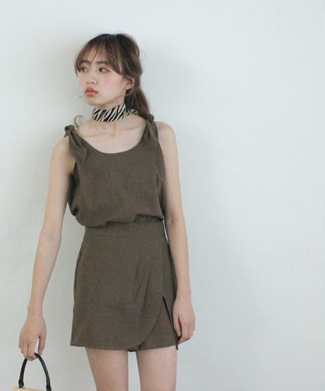 5db92eb1242d2d343c4de4ce