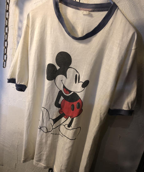 5cb829aaa8945209a1b75b76