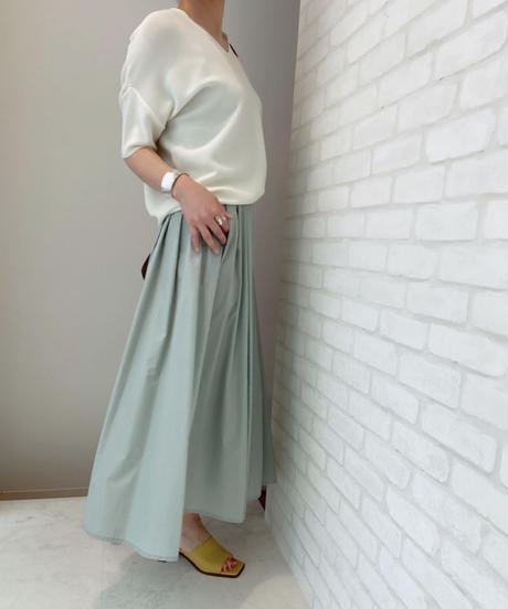 5ec40a4cbd21784e2419f8b6