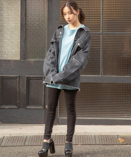 5e4358e694cf7b302565a4f2