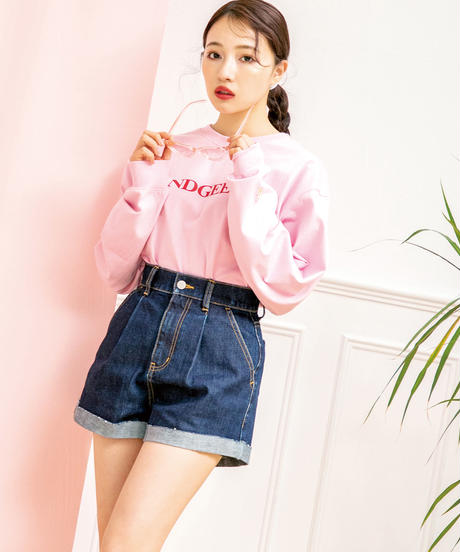 5c9895e2d18c9332a3027abf