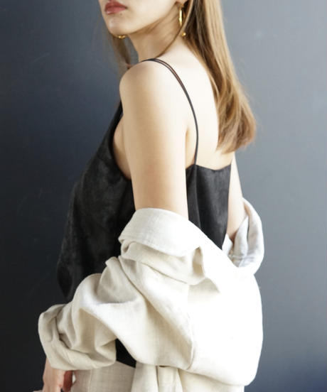 5c83abe5b504f56616e31f8b