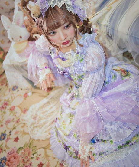 5dde482fa551d54a5f334a81