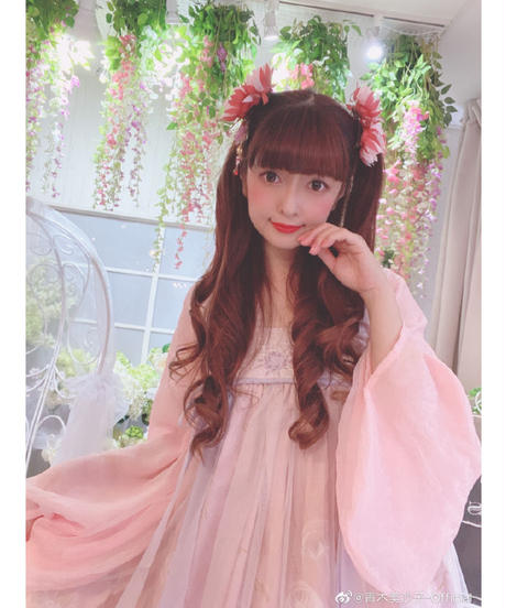 5ef59d381829cd12699963f8