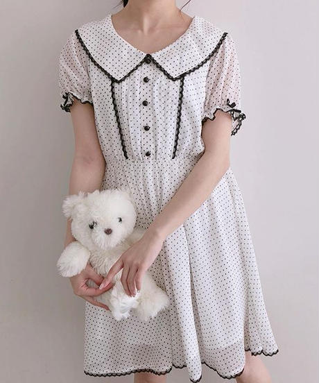 5cb44f25686ee20a7c870902