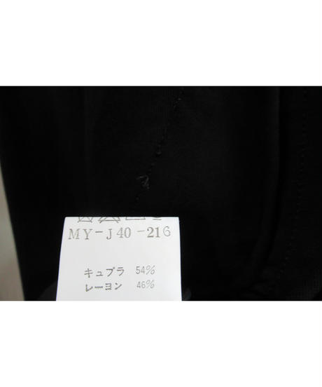 5f27ce8b791d025c174d11bc