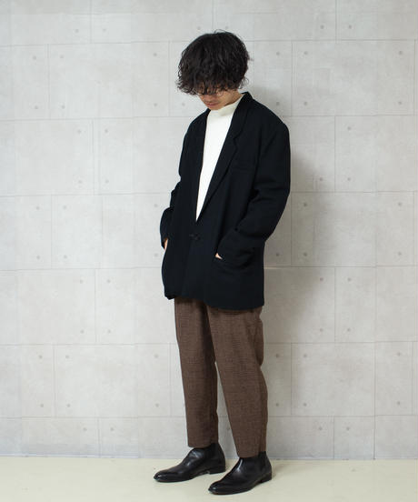 5c384d9e7cd361210f33001e