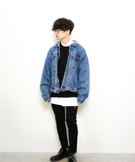5e303db5c78a53530a1b4aee