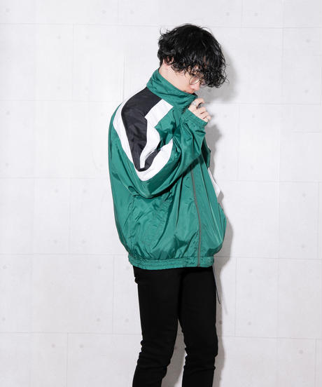 5d9993df220e7573f7aabab2