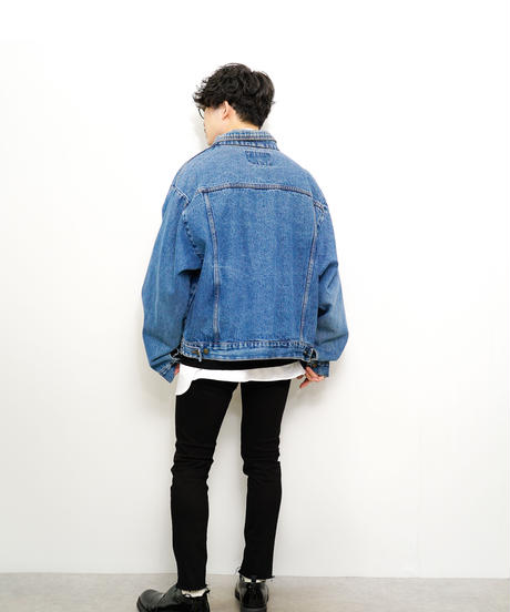 5e303db5c78a53530a1b4aee