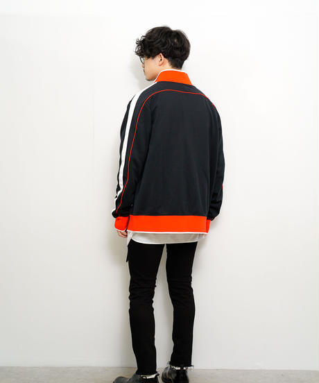 5e72cdd02a9a42016b304e0a