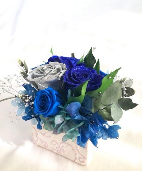 5db95b67bc45ac4d96378fb0