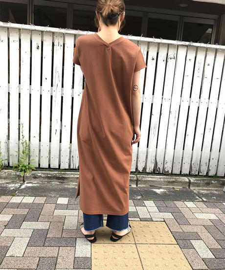 5cc7e57da8945256003d9d8f
