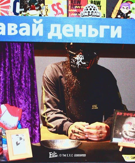 5d94c916220e757d7e0b01ad