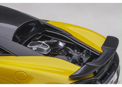 AUTOart 1/18　マクラーレン 600LT（イエロー・パール／カーボン・ルーフ）　76082