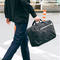 非常に軽量でしっかりしたリュックEMBARK-COMMUTE BRIEF PACK/VBOM-5709
