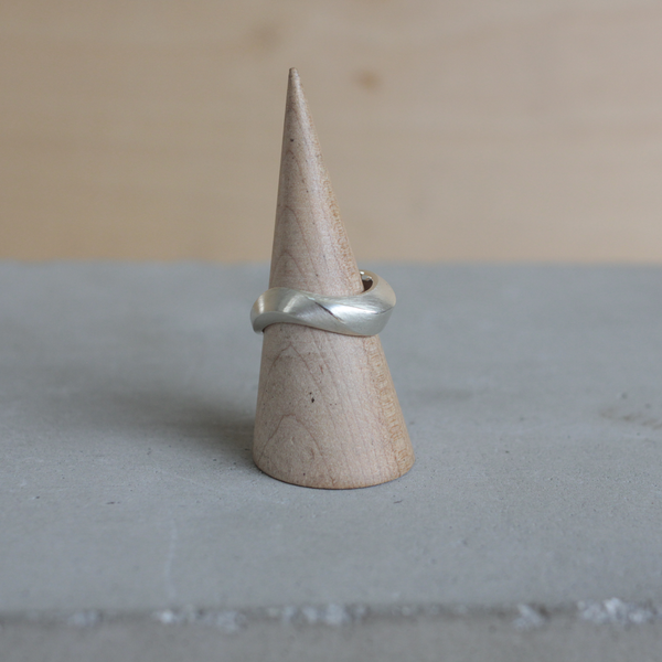 Nami silver ring