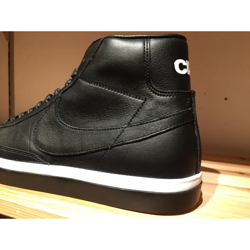 ☆COMME des GARCONSコラボ - NIKE BLAZER HIGH / CDG