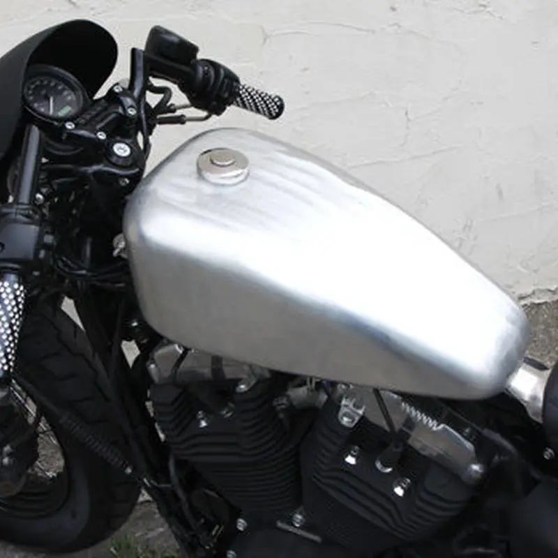 ストレッチスポーツスターアルミタンク(年式04~06yXL用)品番HD0005-1