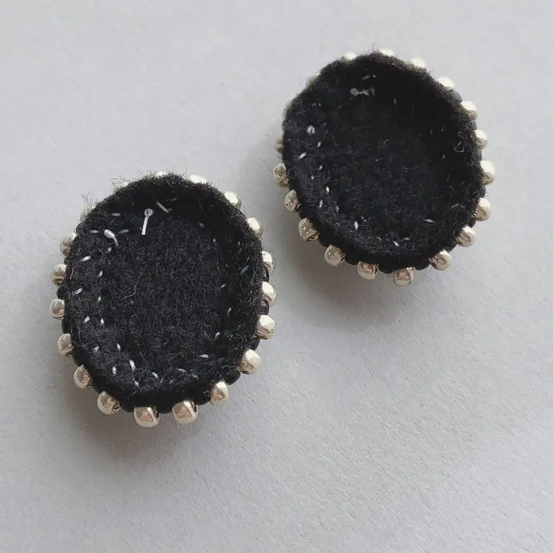 2ヶ】カボション ビーズ刺繍 オリジナルパーツ アンティーク | a.m.h.