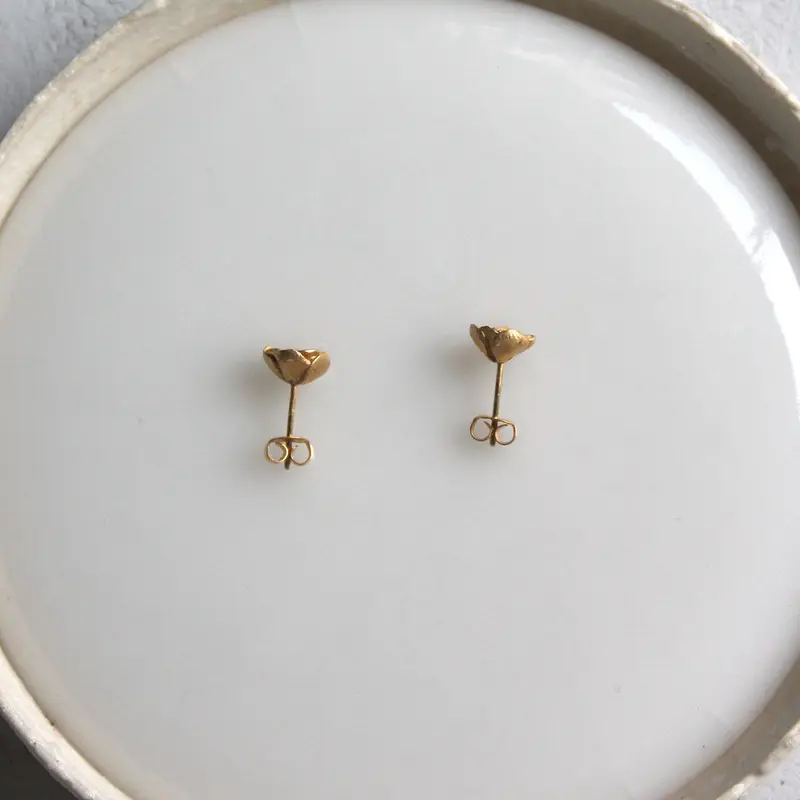 アネモネのピアス | atelier mozu
