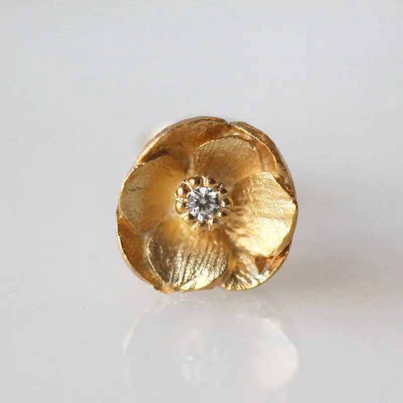 アネモネのピアス | atelier mozu