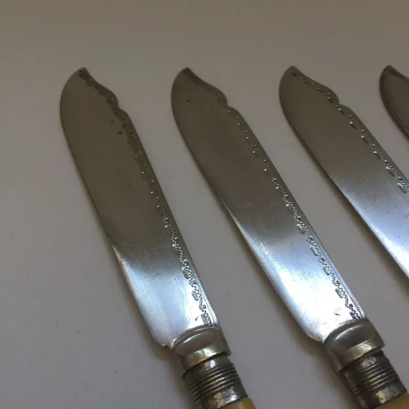 国際ブランド】 デコラティブなミニナイフ/バターナイフ 6本【シルバー