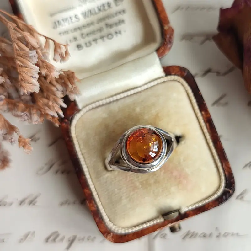 ヴィンテージ 琥珀(バルティックアンバー) シルバーリング