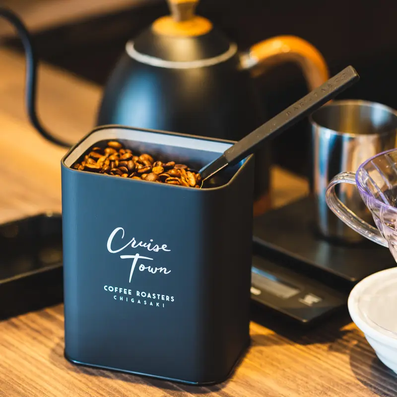 買い物 LOLO キャニスター 青 COFFEE コーヒー黒土 陶器 チーク 木蓋