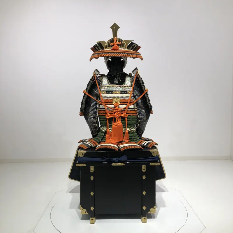 島津家薩摩藩家臣使用ほとばしるサムライ魂甲冑江戸当時物所蔵鎧袖脛当