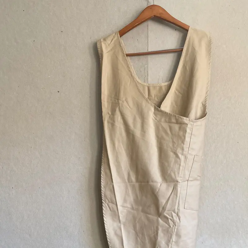 新型エプロン]DRESSSEN POLT1 “PULL OVER APRON” ”※LATT...