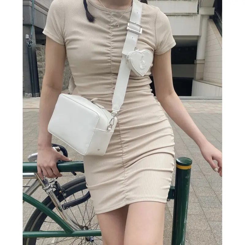 é Heart pouch shoulder strap bag （3color） | épine